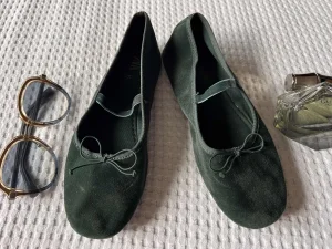 ZARA tamno zelene decije baletanke 35