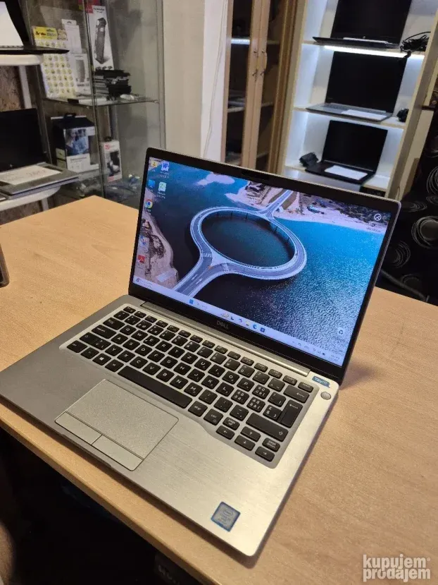 Dell 7400/I7 8665/16gb/512ssd/Touchscreen/Prelep