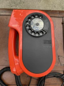 Retro telefon Yurotel