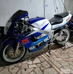 Suzuki Gsxr 600 Srad