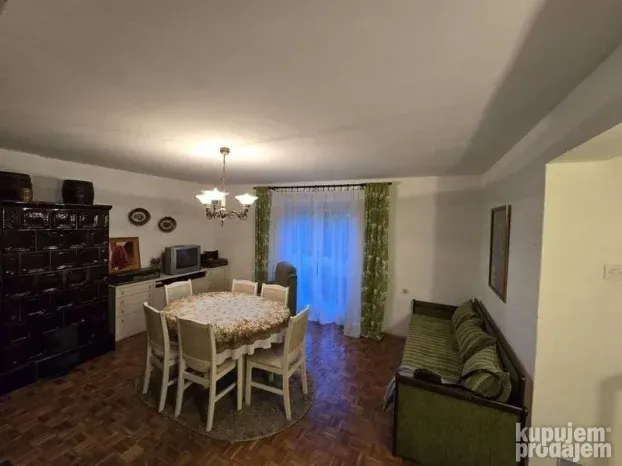 Vikendica , Čortanovci! / 537920