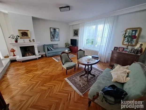 Sremski Karlovci,kuća,152m2