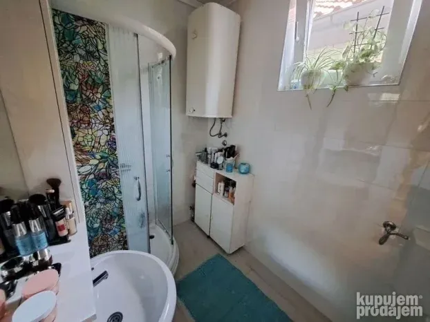 Sremski Karlovci,kuća,152m2