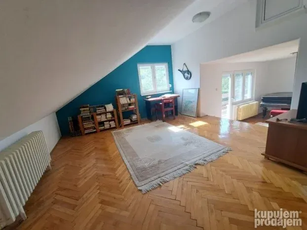 Sremski Karlovci,kuća,152m2