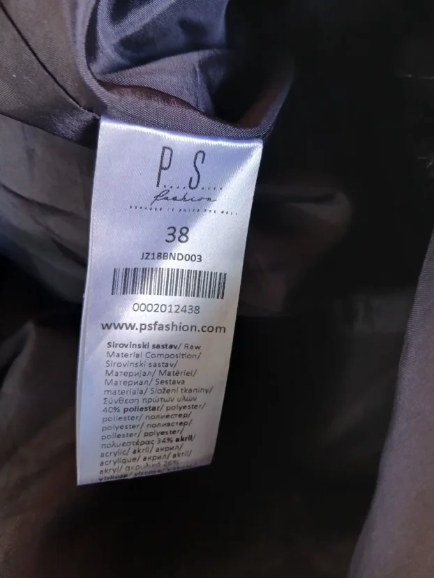 Sivo crna P..S savrsena bunda vel .l.