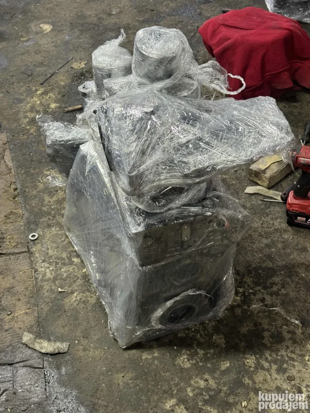 Bmw N47 ceo motor u delovima