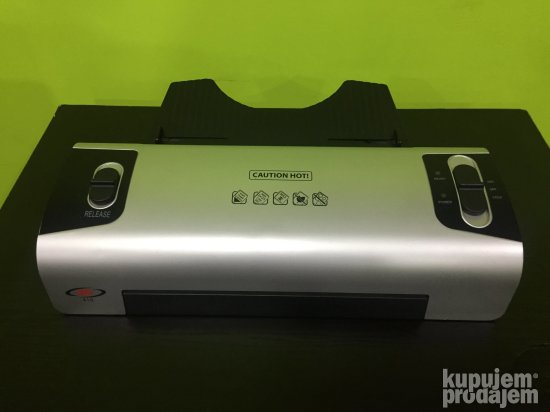 Aparat za plastifikaciju plastifikator laminator  A4 MBL 418