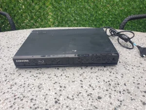 Samsung BD-J4500R/EN Blu-Ray Player