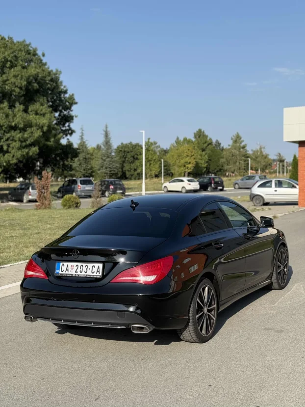 2015 Mercedes CLA 200 Mercedes CLA 200 NIG
