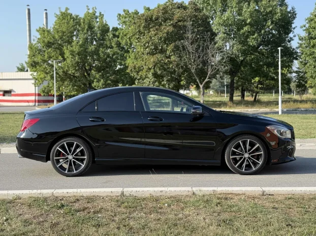 2015 Mercedes CLA 200 Mercedes CLA 200 NIG