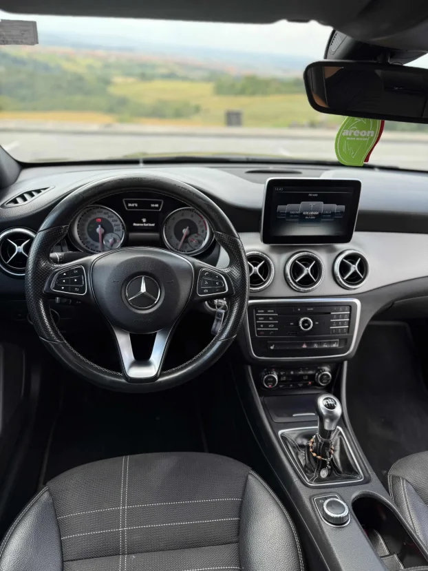 2015 Mercedes CLA 200 Mercedes CLA 200 NIG