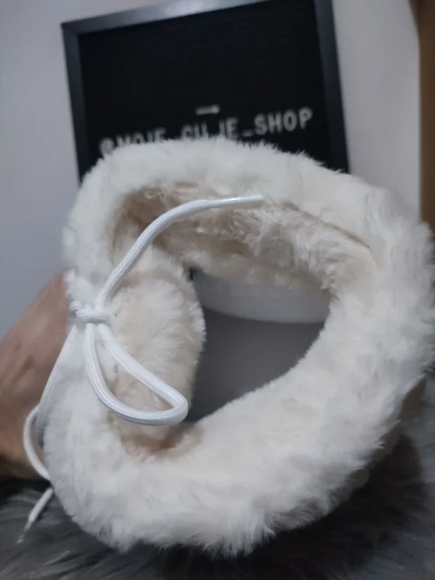 Moon boot