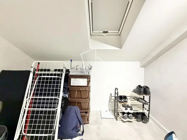 Ugrinovački put 32. deo, Altina, 3.0 trosoban, 59 m²