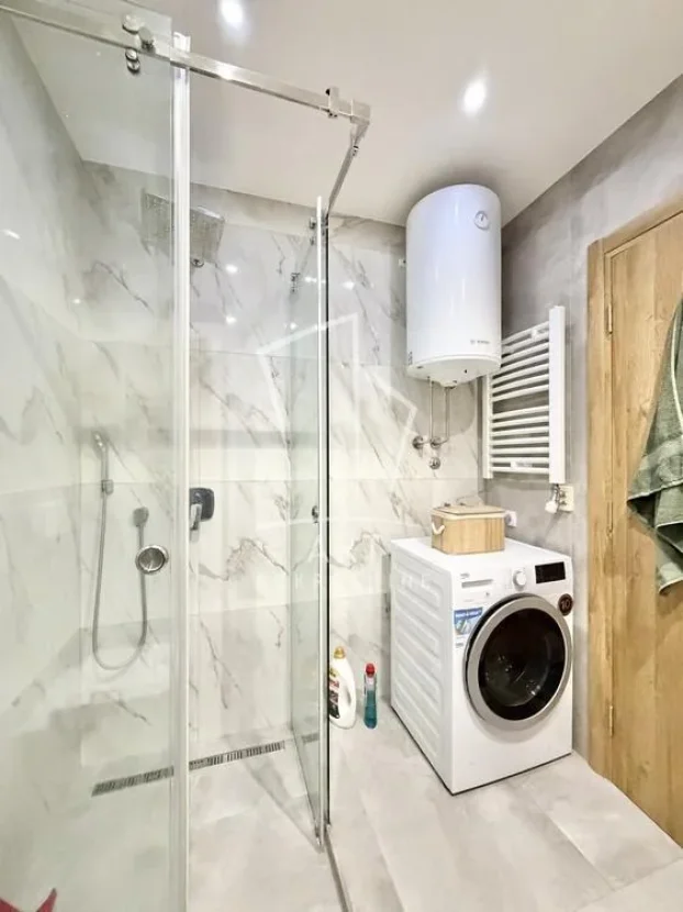 Ugrinovački put 32. deo, Altina, 3.0 trosoban, 59 m²