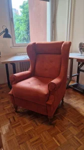 Fotelja ciklama komplet restaurirana