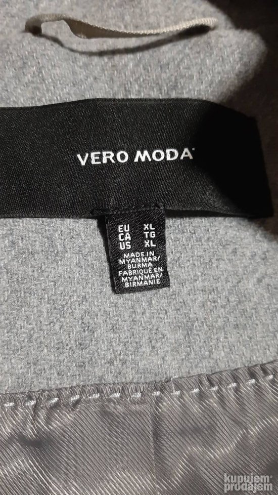 VERO MODA sivi duzi kaput vel. XL