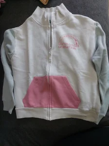 Beneton duks za devojcicu 8 do 9 god