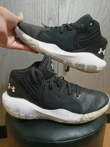 UNDER ARMOUR patike 40br/25cm