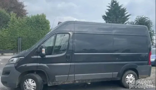 Selidbe i skladištenje nameštaja NAJJEFTINIJE Kombi prevoz