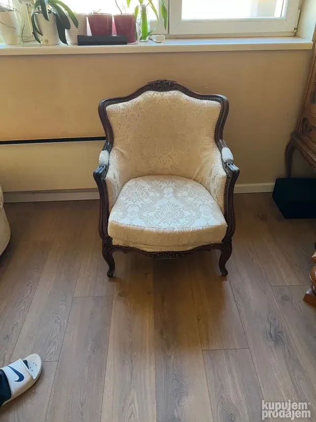 Selidbe i skladištenje nameštaja NAJJEFTINIJE Kombi prevoz