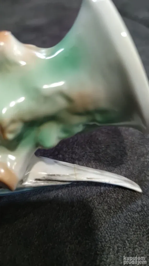 Nemacka figura papagaj