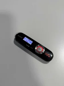 Sony Walkman NWZ-B143F MP3 plejer + FM radio