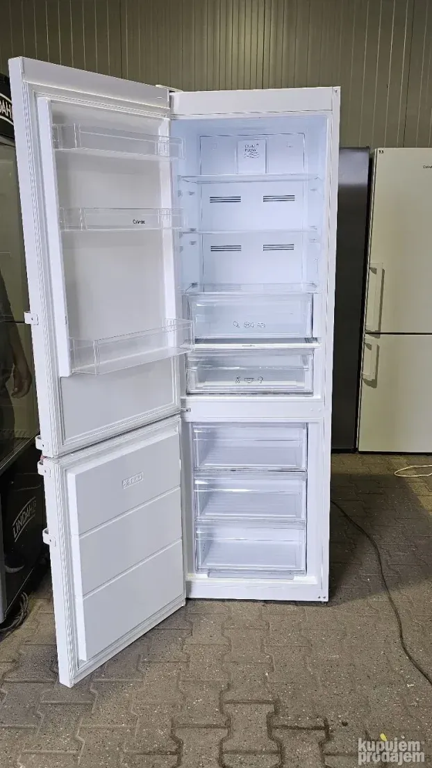 CYLINDA ELECTROLUX Kombinovani Frizider 185cm A + + Led Br 2