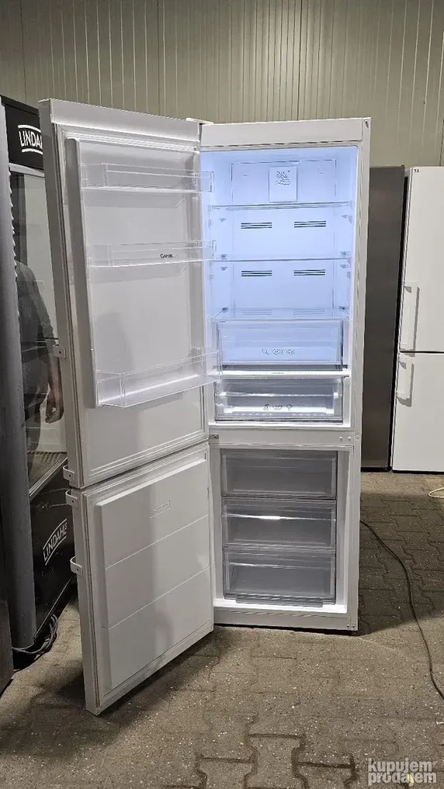 CYLINDA ELECTROLUX Kombinovani Frizider 185cm A + + Led Br 2
