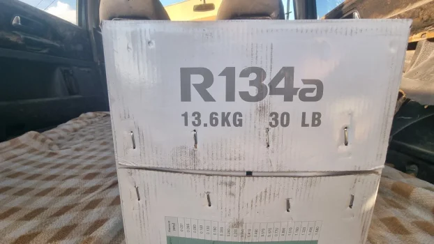 R134a gas puna boca 13,6kg