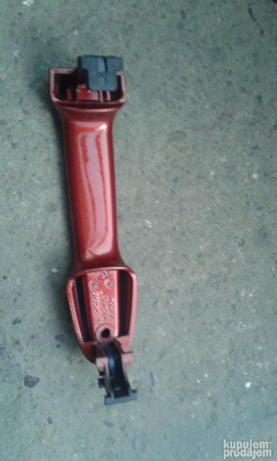 Toyota Yaris 3 kvaka prednjih desnih vrata