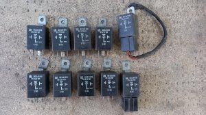 Relej ABS preopterecenja Opel Astra F Omega Corsa Vectra A B