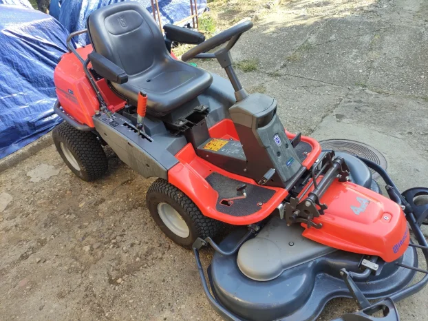 Raider HUSQVARNA Pf 21 4X4 awd