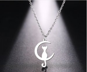 Ogrlica macka na mesecu INOX i zlatna