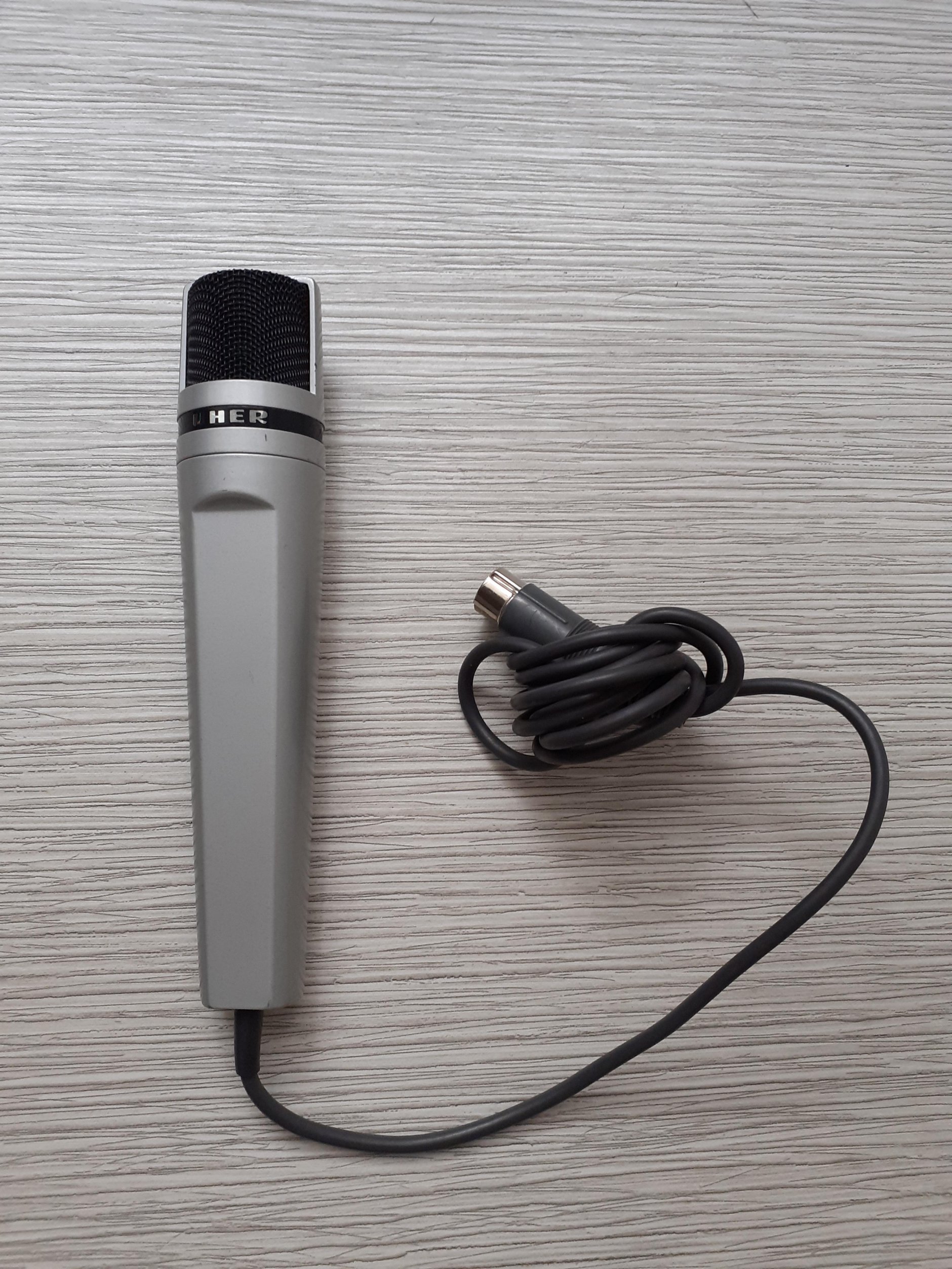UHER M534 ビンテージ マイク UHER M534 2x Mikrofon Originale Box / Vintage Microphone in