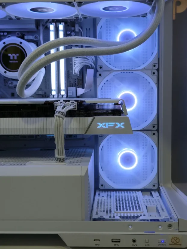 Ryzen 7 9800X3D RX 7800XT B850 32GB 1TB - SM071PC