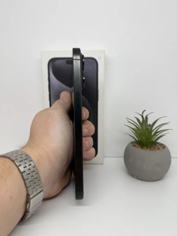 ODLICAN iPhone 15 Pro Max 256Gb Black Titanium 90%Bh