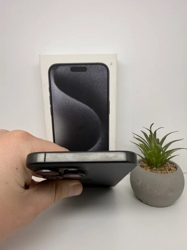 ODLICAN iPhone 15 Pro Max 256Gb Black Titanium 90%Bh
