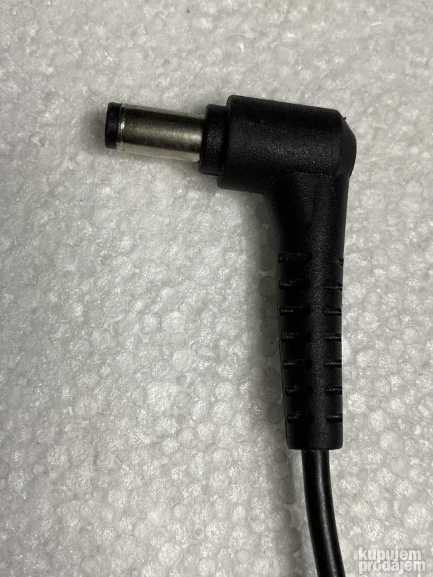 Acer 19V-2.1A-40W org punjac 5.5mm x 1.7mm