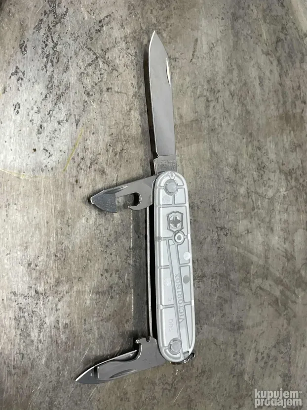 Noz Victorinox multifunkcionalni , nov