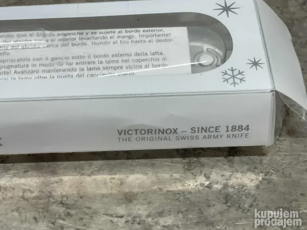 Noz Victorinox multifunkcionalni , nov