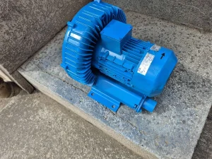 Turbina