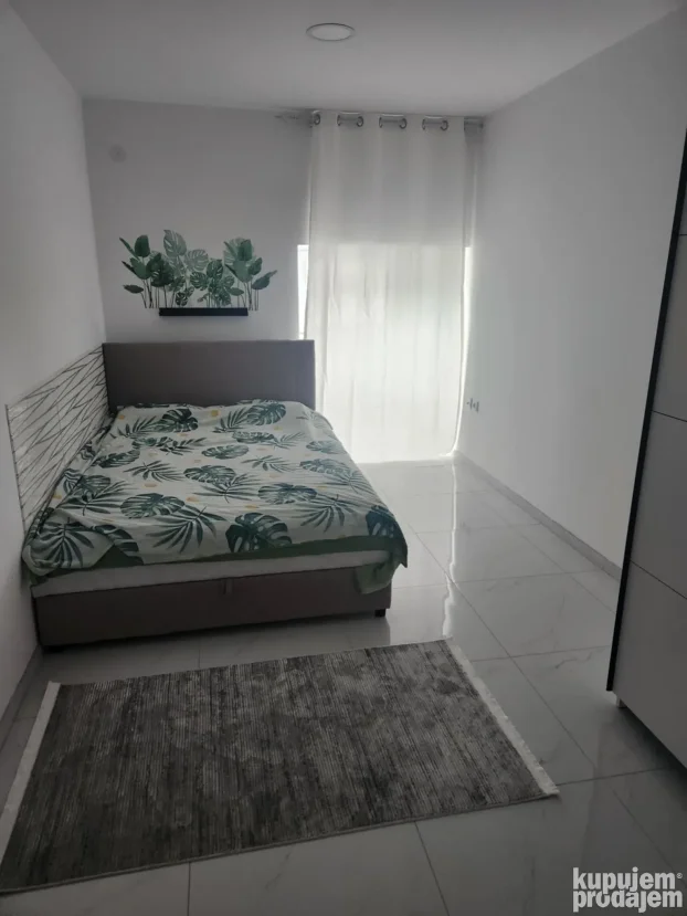 Dusanova, Kruševac, Centar, 2.0 dvosoban, 52 m²