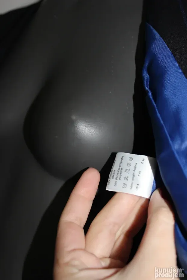 Akris zenski prsluk plavi sa prugama S/36 vuna