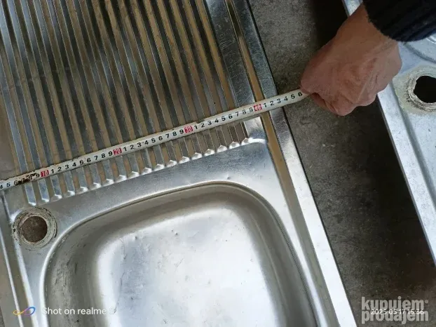 Sudopera franke sa  rupom za slavinu 43x86