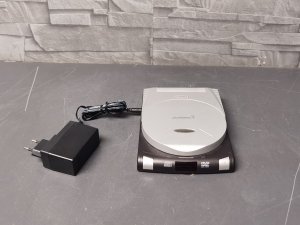 Phillips Jackrabbit JR32RWDV portable DVD Player