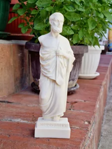 HIPOKRAT Hippocrates figura alabaster 23,5cm