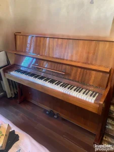 Klavir pianino Cherny