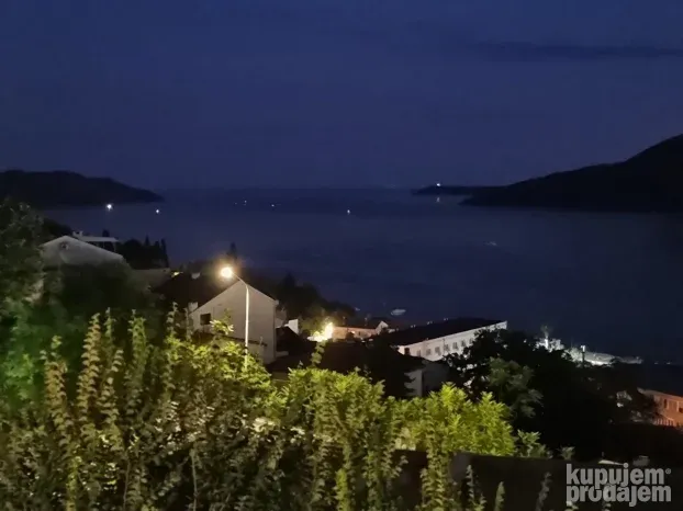 Crna Gora, Herceg Novi, 3.0 trosoban, 70 m²