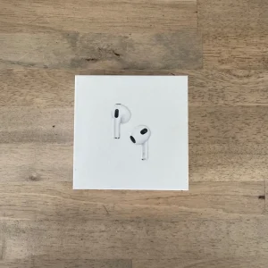 AirPods 3