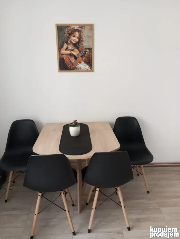 Gazimestanska, Kruševac, Centar, 2.0 dvosoban, 58 m²